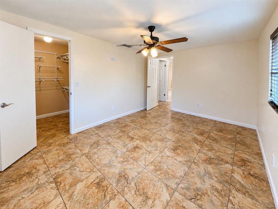 En Renta: $1,700 (2 camas, 2 baños, 1272 Pies cuadrados)
