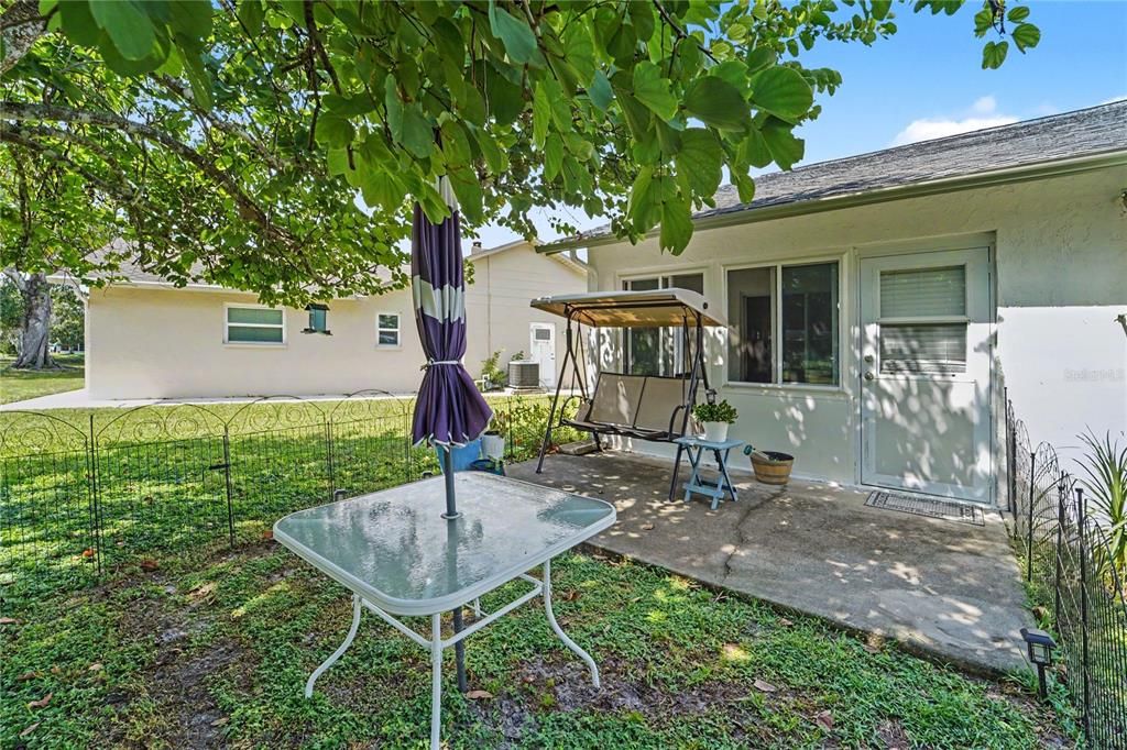 En Venta: $285,000 (2 camas, 2 baños, 1342 Pies cuadrados)