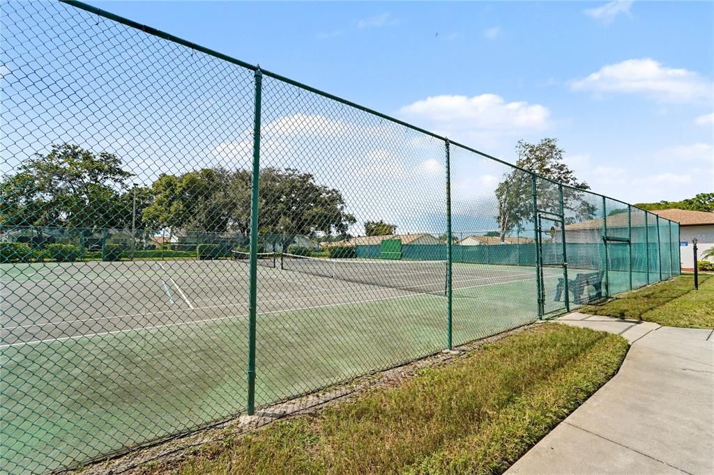 En Venta: $285,000 (2 camas, 2 baños, 1342 Pies cuadrados)