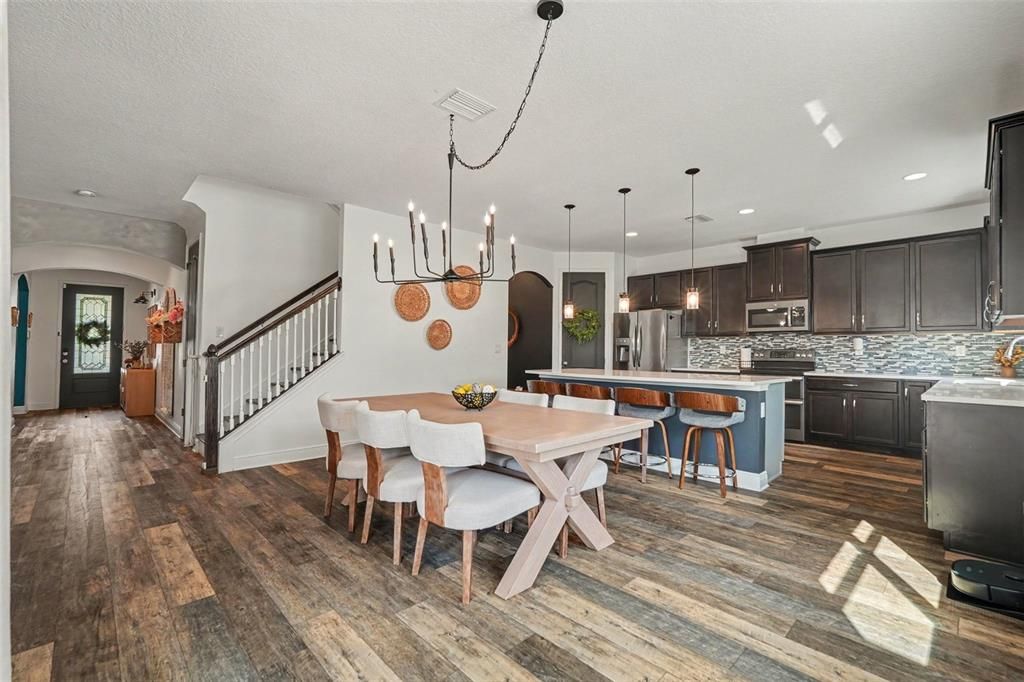 En Venta: $599,990 (4 camas, 4 baños, 3281 Pies cuadrados)