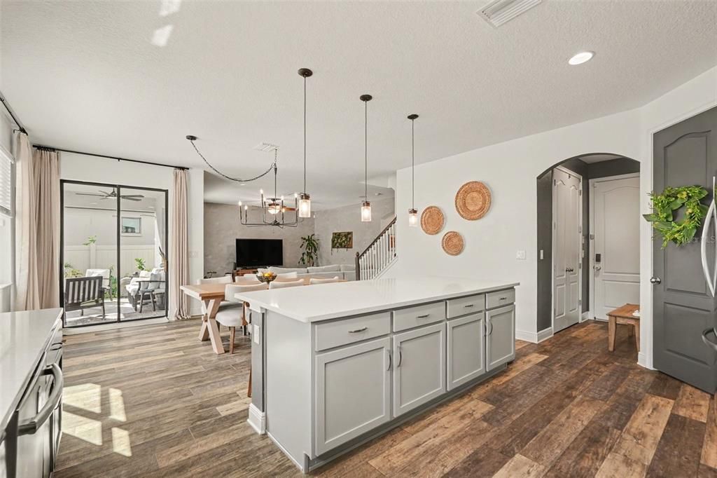 En Venta: $599,990 (4 camas, 4 baños, 3281 Pies cuadrados)