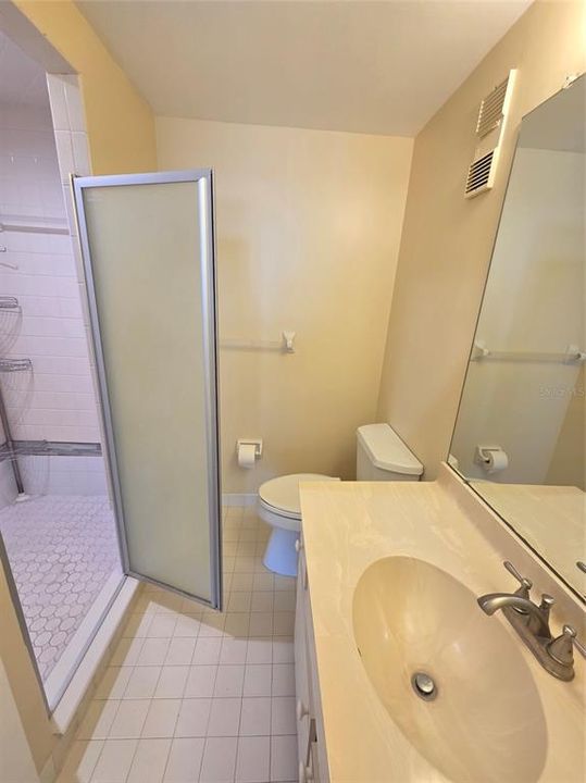 For Sale: $258,000 (2 beds, 2 baths, 1290 Square Feet)