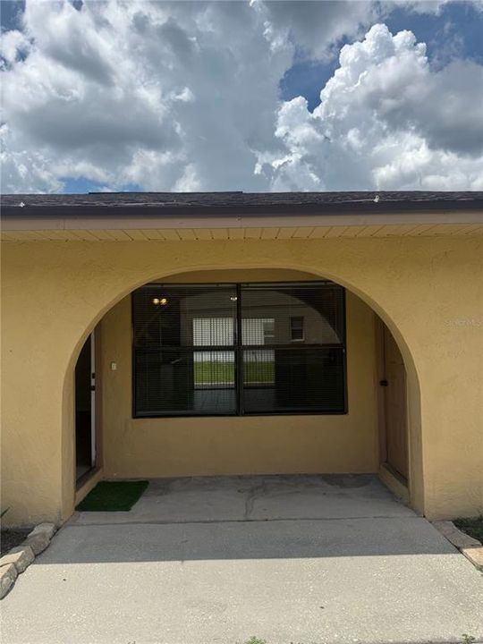 For Rent: $1,350 (2 beds, 2 baths, 1113 Square Feet)