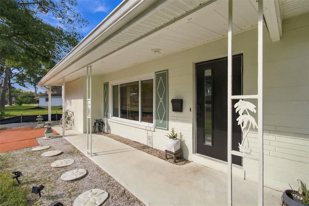 For Sale: $435,000 (3 beds, 2 baths, 1332 Square Feet)