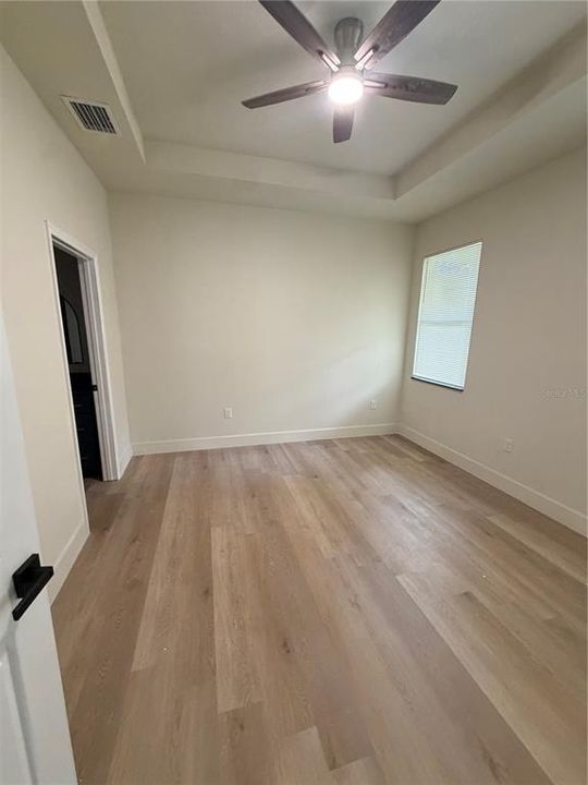 For Sale: $315,000 (3 beds, 2 baths, 1330 Square Feet)
