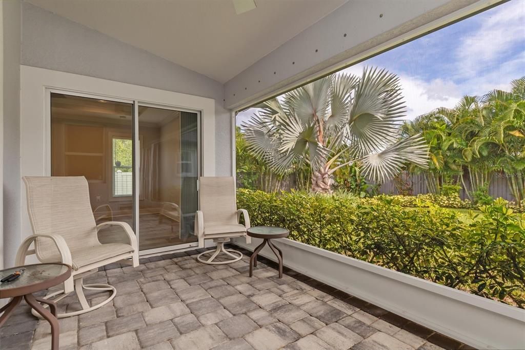 For Sale: $472,500 (3 beds, 2 baths, 1834 Square Feet)