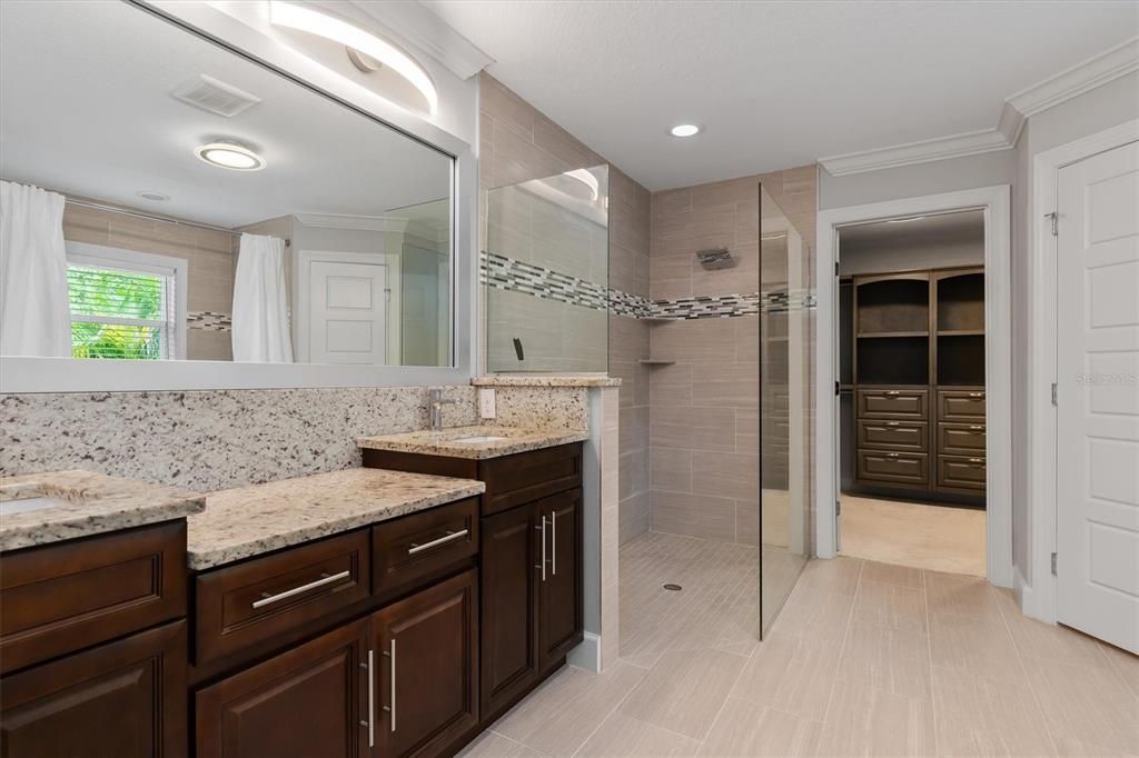 For Sale: $472,500 (3 beds, 2 baths, 1834 Square Feet)
