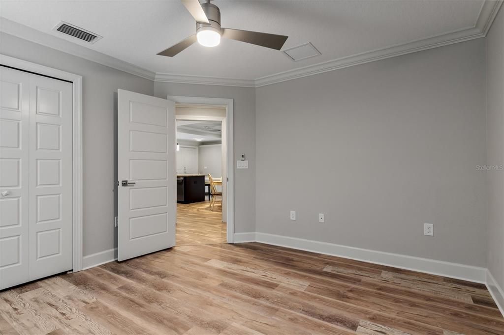 For Sale: $472,500 (3 beds, 2 baths, 1834 Square Feet)