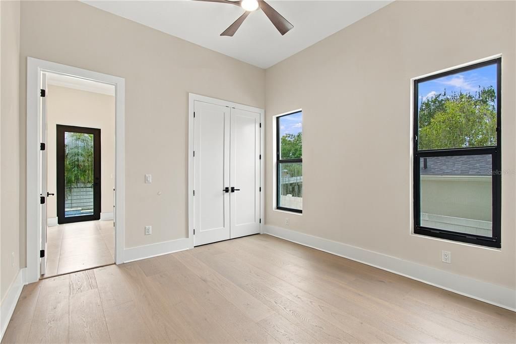 For Sale: $2,590,000 (5 beds, 4 baths, 4859 Square Feet)