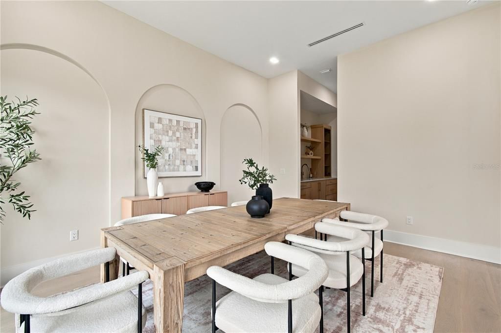 For Sale: $2,590,000 (5 beds, 4 baths, 4859 Square Feet)