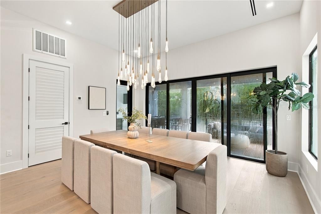 For Sale: $2,590,000 (5 beds, 4 baths, 4859 Square Feet)