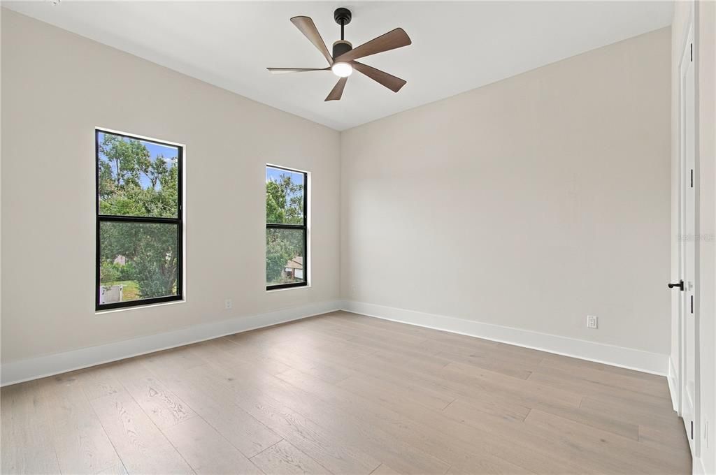 For Sale: $2,590,000 (5 beds, 4 baths, 4859 Square Feet)
