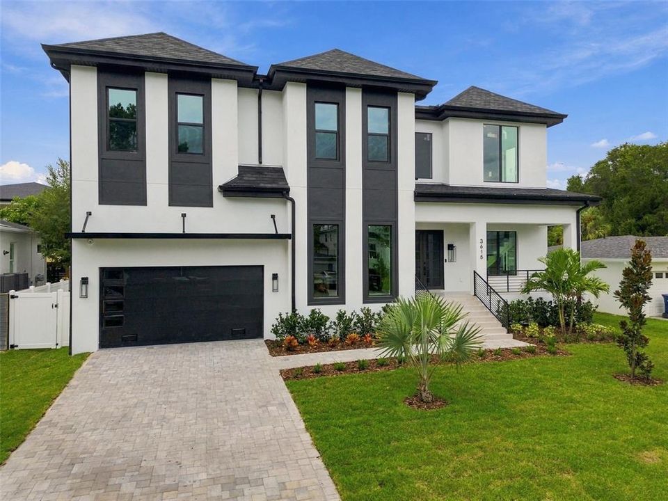 For Sale: $2,590,000 (5 beds, 4 baths, 4859 Square Feet)