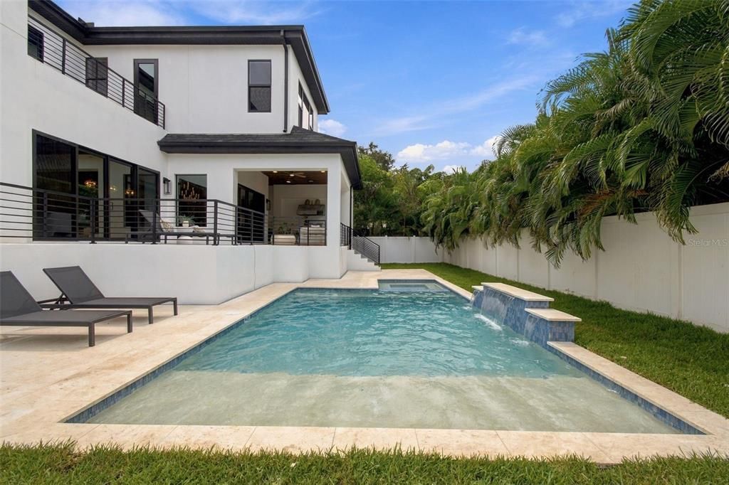 For Sale: $2,590,000 (5 beds, 4 baths, 4859 Square Feet)