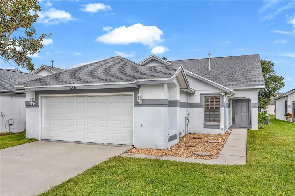 For Rent: $2,500 (3 beds, 2 baths, 1600 Square Feet)