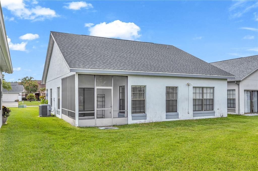 For Rent: $2,500 (3 beds, 2 baths, 1600 Square Feet)