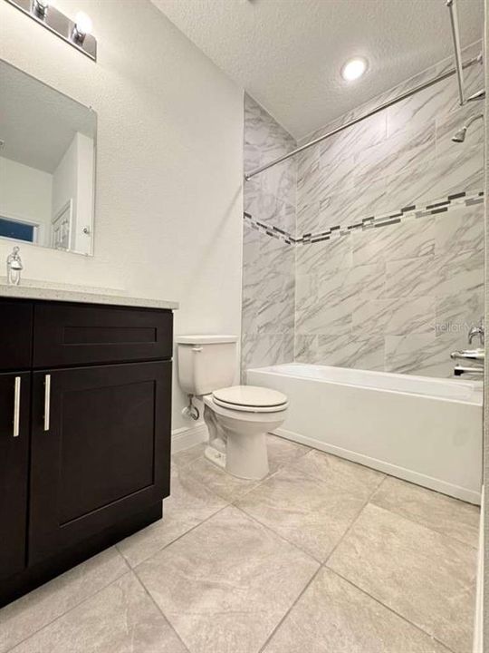 For Rent: $1,995 (4 beds, 2 baths, 1696 Square Feet)