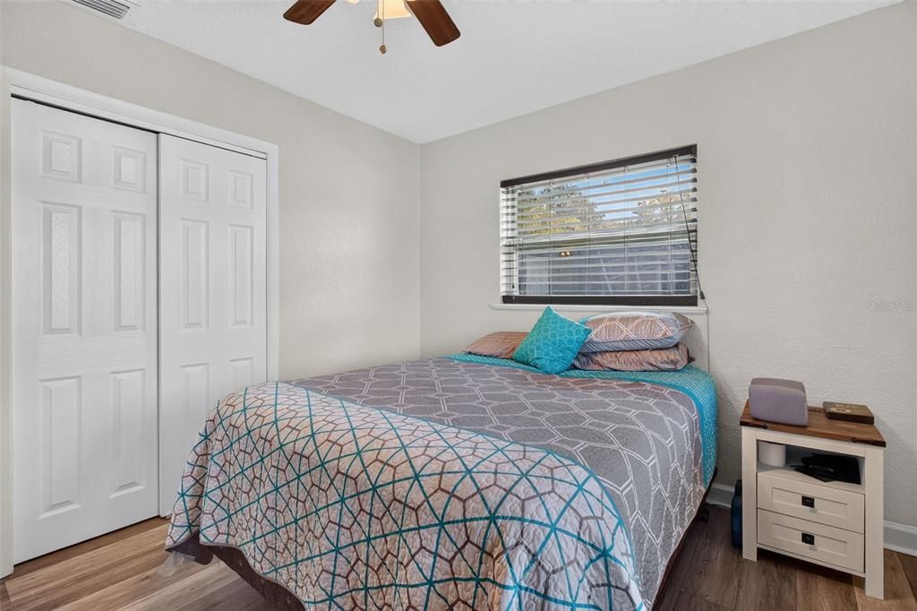 For Sale: $339,900 (3 beds, 1 baths, 1084 Square Feet)