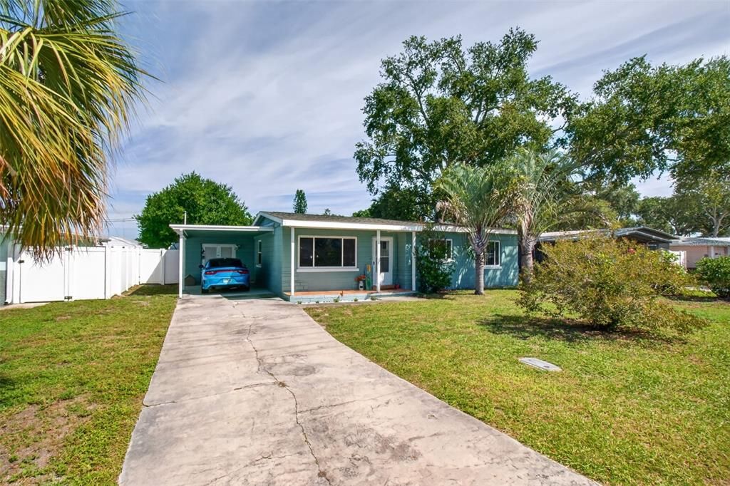 For Sale: $339,900 (3 beds, 1 baths, 1084 Square Feet)