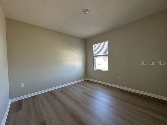 For Sale: $360,000 (5 beds, 3 baths, 2522 Square Feet)