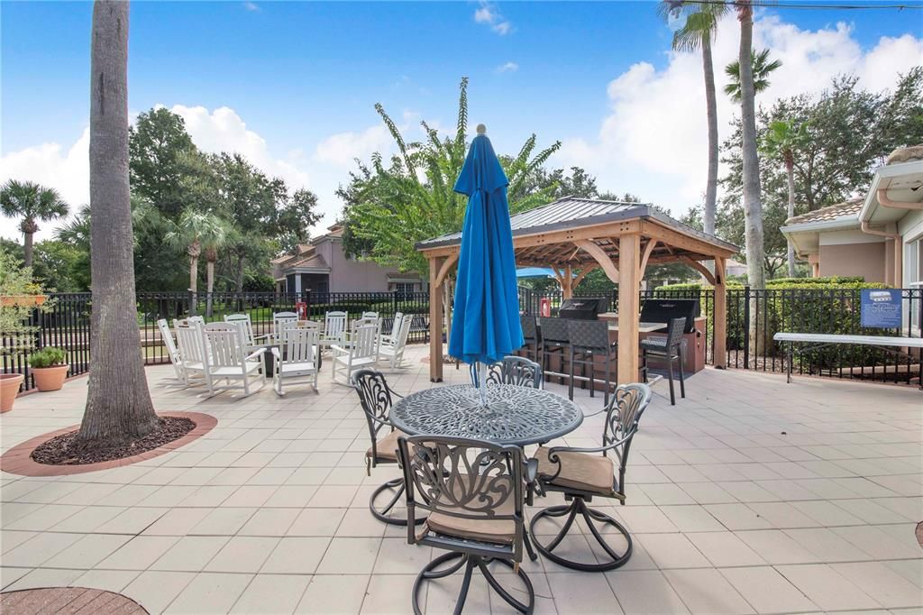 For Sale: $235,000 (2 beds, 2 baths, 1435 Square Feet)