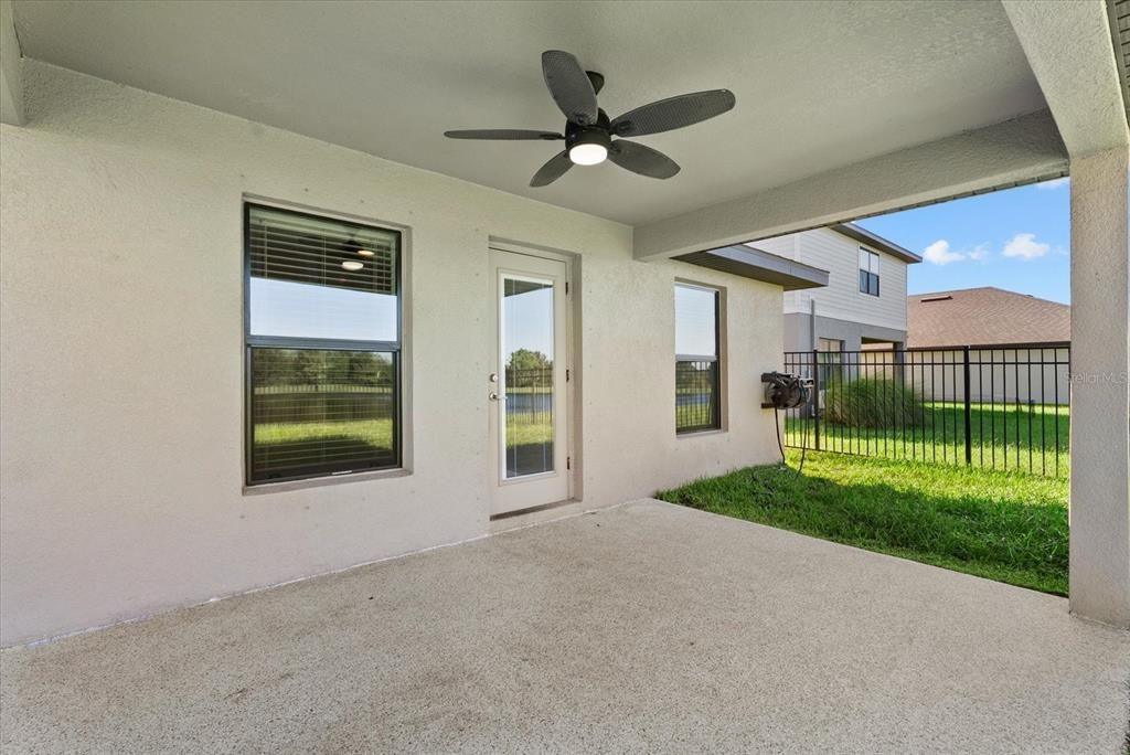 En Venta: $364,900 (3 camas, 2 baños, 1718 Pies cuadrados)