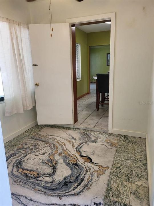 For Sale: $429,000 (3 beds, 2 baths, 1156 Square Feet)