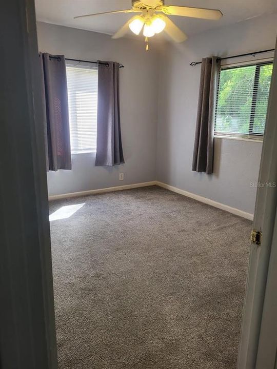For Sale: $429,000 (3 beds, 2 baths, 1156 Square Feet)