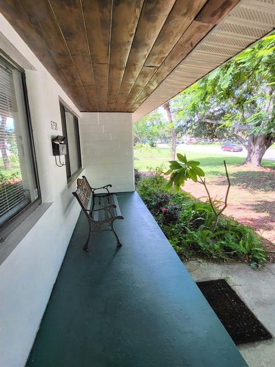 For Sale: $429,000 (3 beds, 2 baths, 1156 Square Feet)