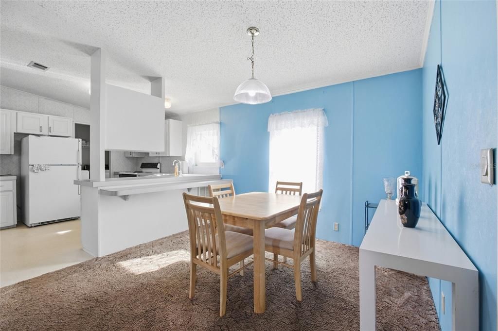 En Venta: $117,500 (3 camas, 2 baños, 1104 Pies cuadrados)