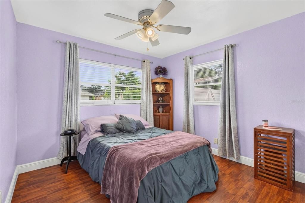 For Sale: $489,000 (4 beds, 3 baths, 1979 Square Feet)