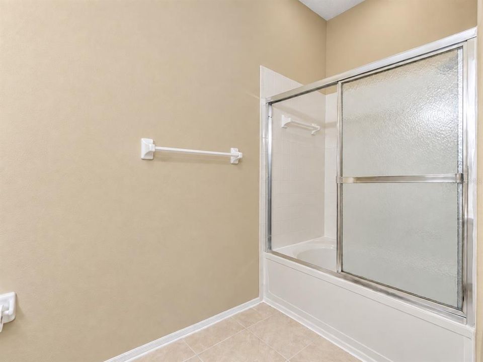 В аренду: $1,895 (2 спален, 1 ванн, 1152 Квадратных фут)