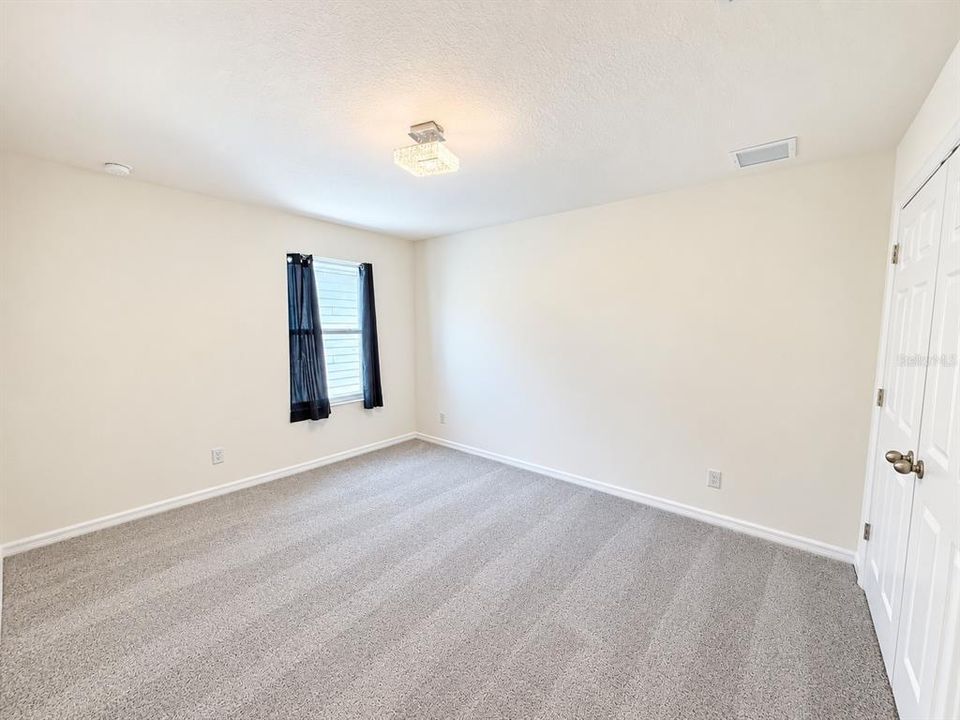 For Rent: $3,500 (5 beds, 4 baths, 3224 Square Feet)