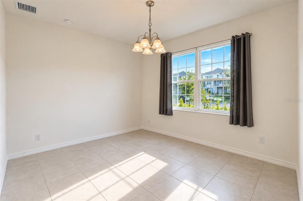 For Rent: $3,500 (5 beds, 4 baths, 3224 Square Feet)