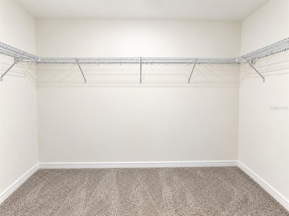 For Rent: $3,500 (5 beds, 4 baths, 3224 Square Feet)