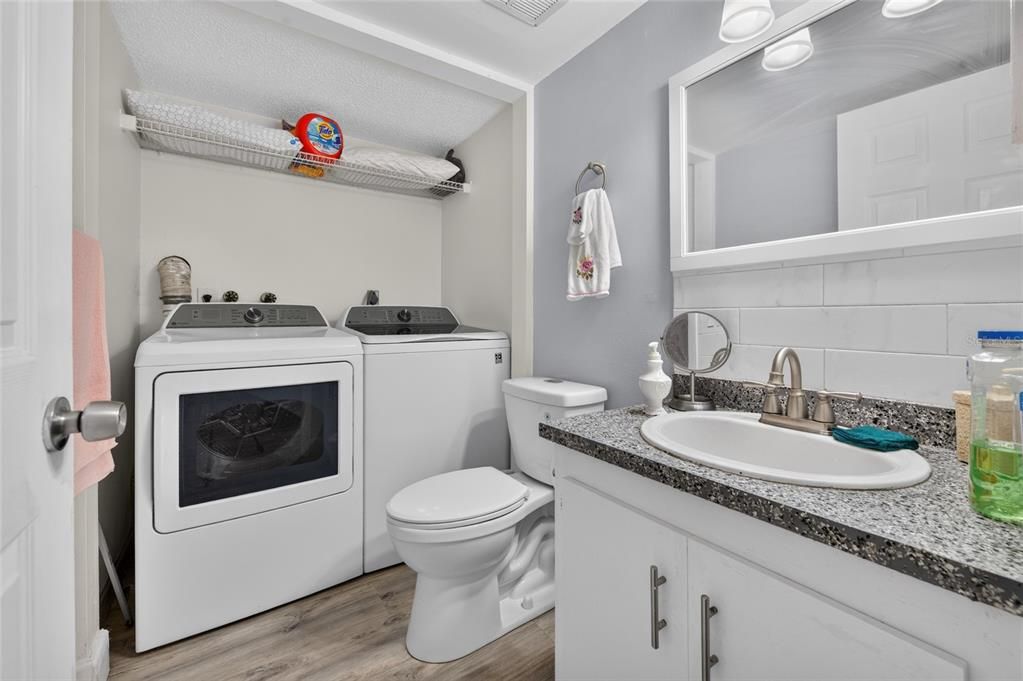 En Venta: $269,000 (2 camas, 2 baños, 1244 Pies cuadrados)