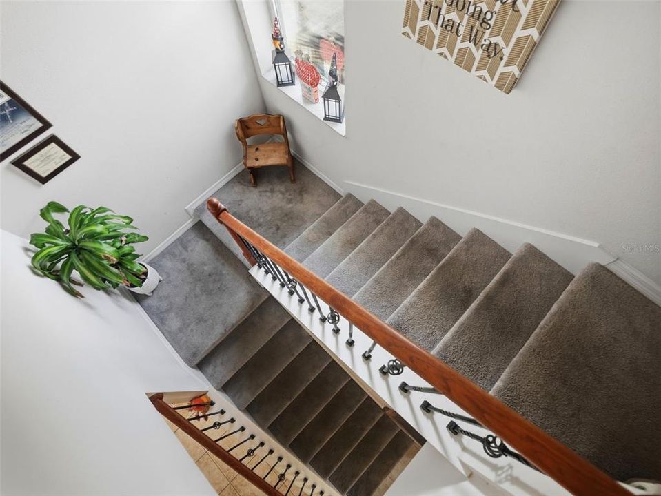 For Sale: $329,900 (3 beds, 2 baths, 1605 Square Feet)