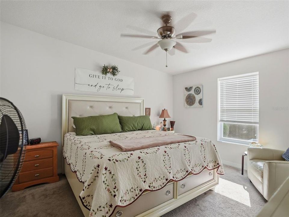 For Sale: $329,900 (3 beds, 2 baths, 1605 Square Feet)