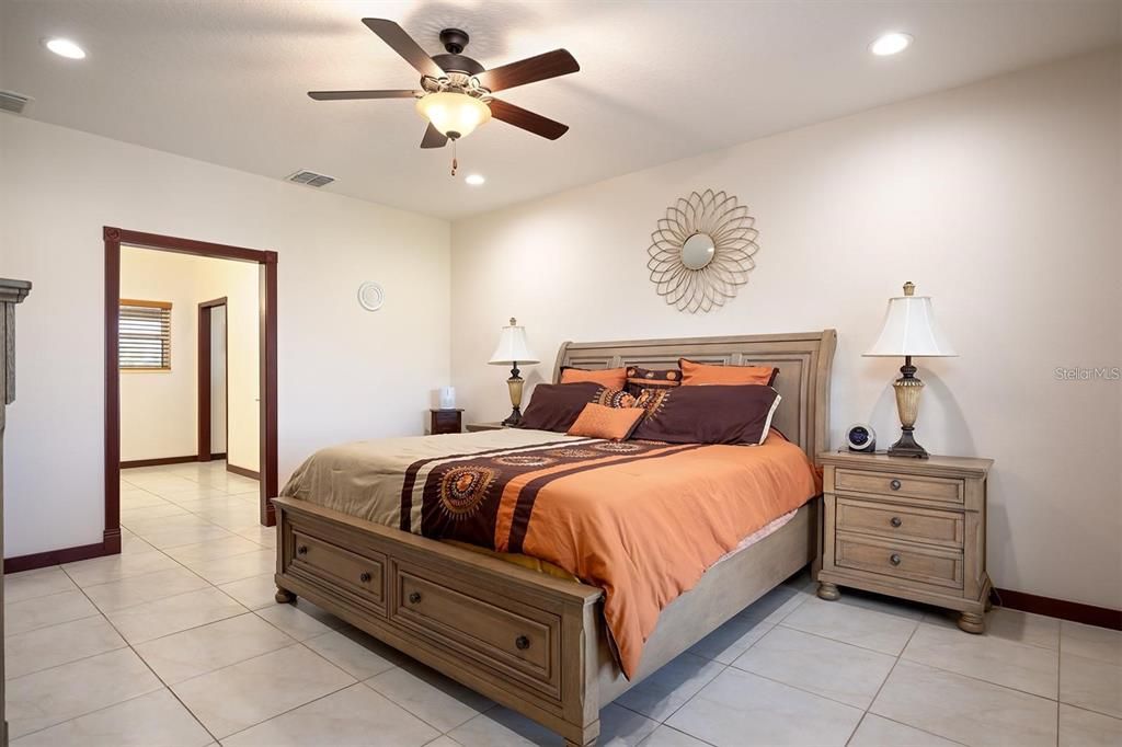 For Sale: $1,249,900 (5 beds, 5 baths, 5143 Square Feet)