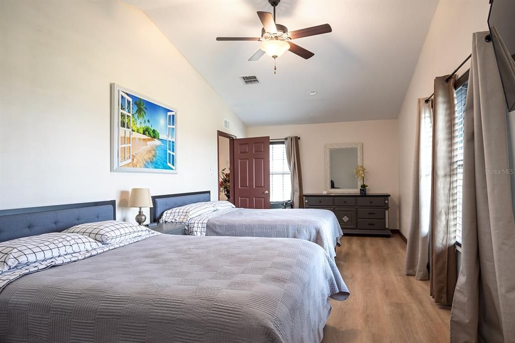 For Sale: $1,249,900 (5 beds, 5 baths, 5143 Square Feet)