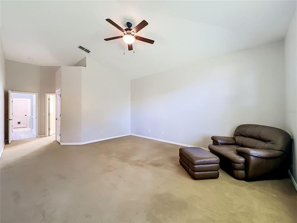 For Sale: $449,000 (3 beds, 2 baths, 2244 Square Feet)
