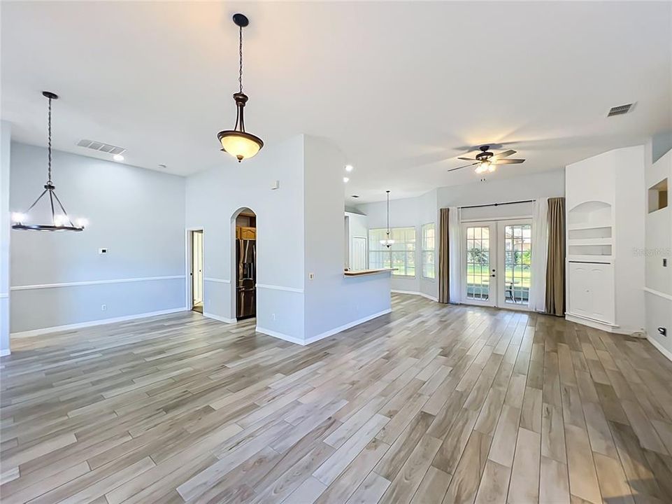 For Sale: $449,000 (3 beds, 2 baths, 2244 Square Feet)