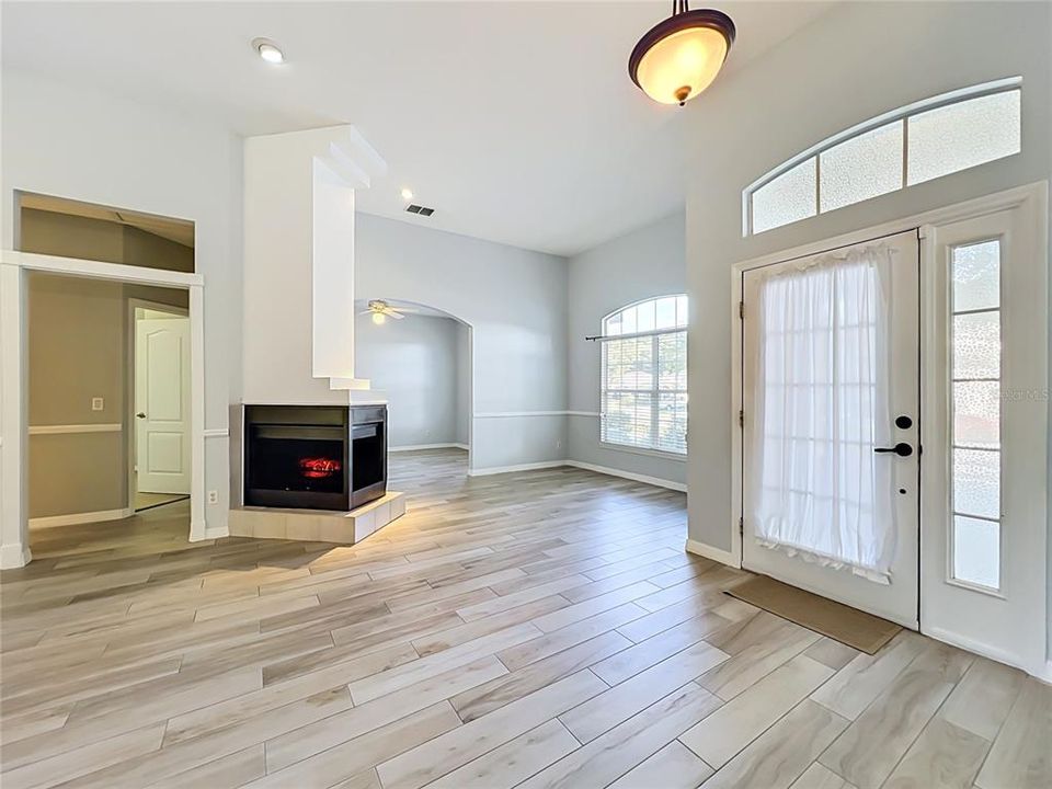 For Sale: $449,000 (3 beds, 2 baths, 2244 Square Feet)