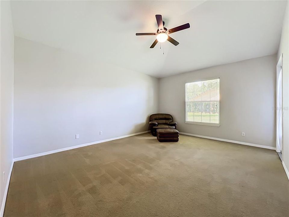 For Sale: $449,000 (3 beds, 2 baths, 2244 Square Feet)