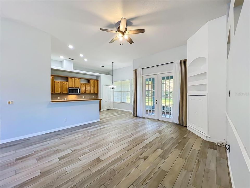 For Sale: $449,000 (3 beds, 2 baths, 2244 Square Feet)