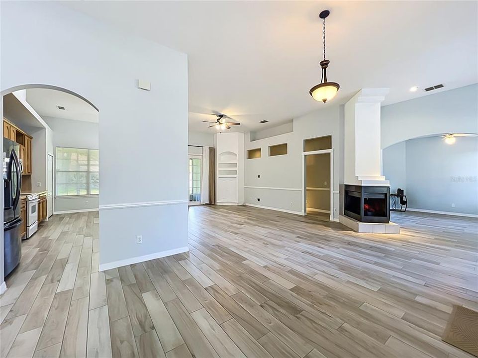 For Sale: $449,000 (3 beds, 2 baths, 2244 Square Feet)
