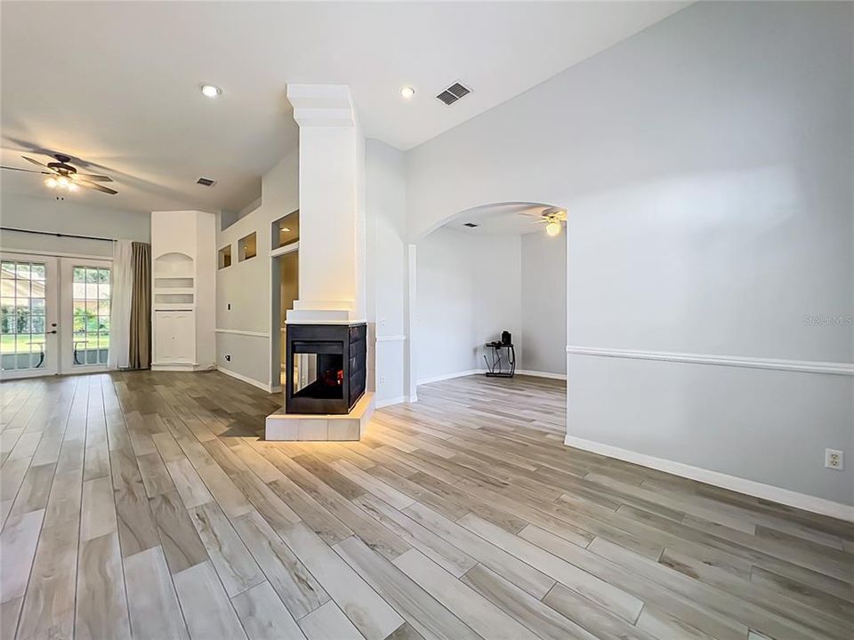 For Sale: $449,000 (3 beds, 2 baths, 2244 Square Feet)