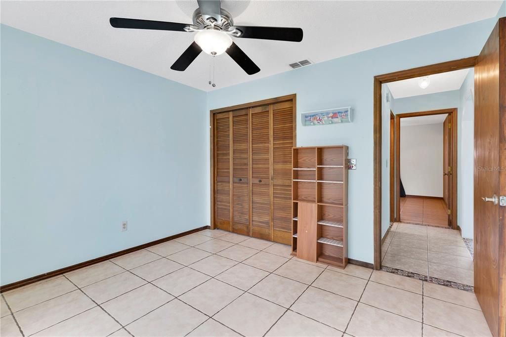 For Sale: $350,000 (3 beds, 2 baths, 1335 Square Feet)