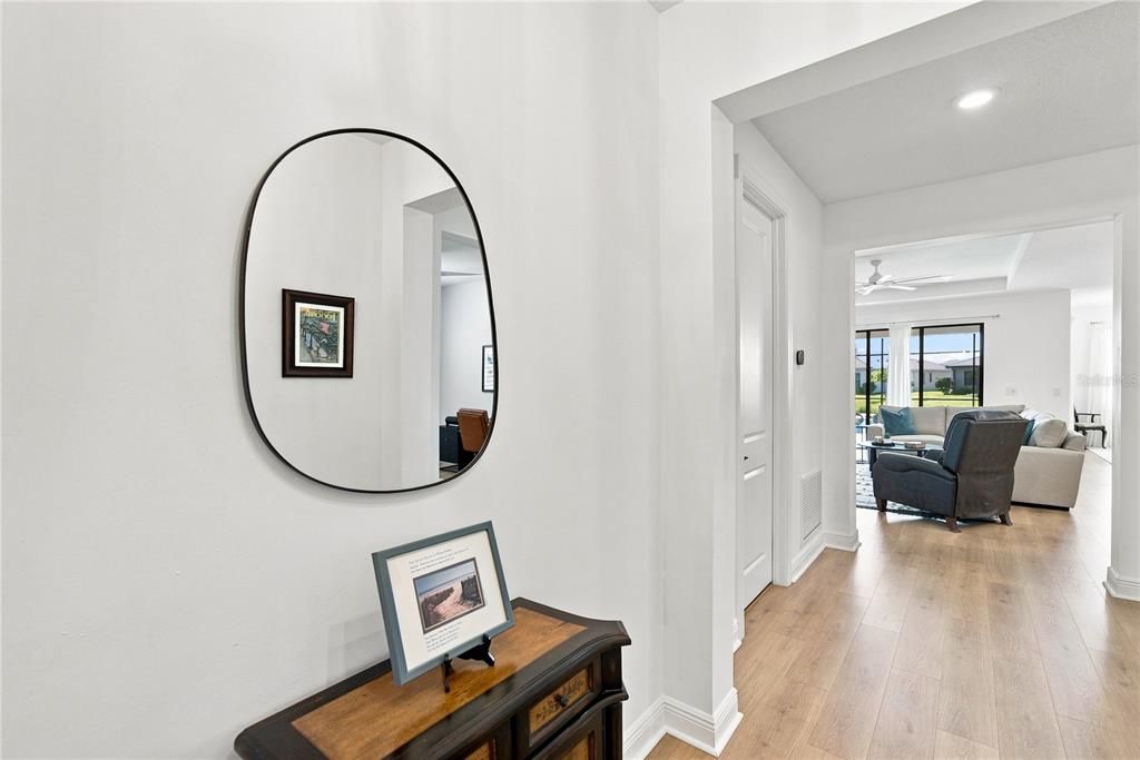 For Sale: $695,000 (2 beds, 2 baths, 1820 Square Feet)