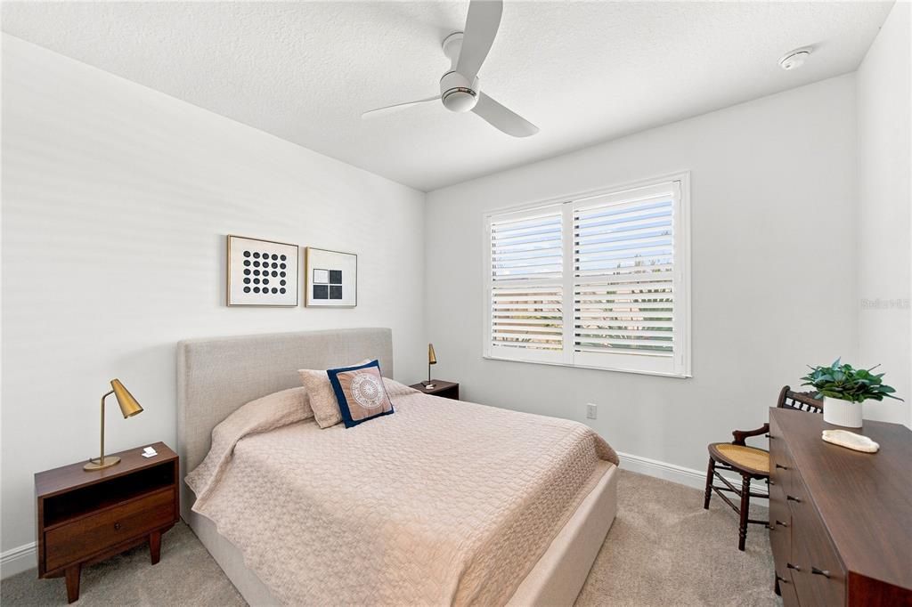 For Sale: $695,000 (2 beds, 2 baths, 1820 Square Feet)